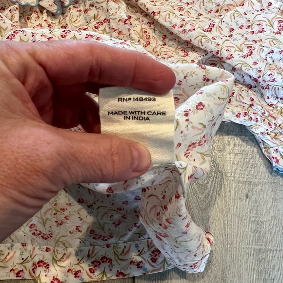 Doen Cream Ruffled Puff Sleeve Blouse - Picture 6 of 11